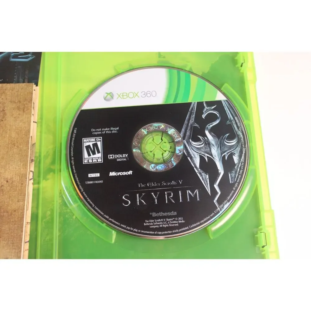 2 games: The Elder Scrolls IV and V Skyrim and Oblivion (Xbox 360) Authentic
